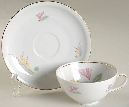 SCG142 Flat Cup & Saucer Set