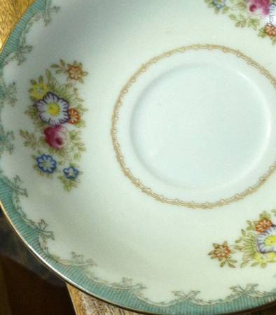 SUR2 Saucer