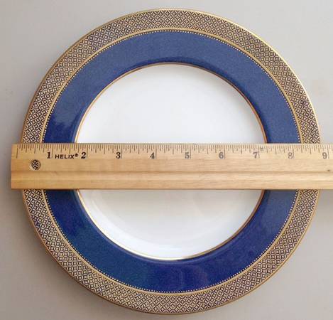 R7919 by Spode