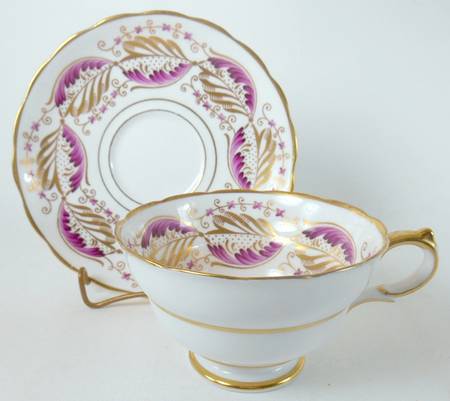 SP683 Footed Cup & Saucer Set