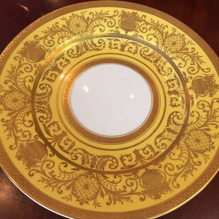 R7466 by Spode