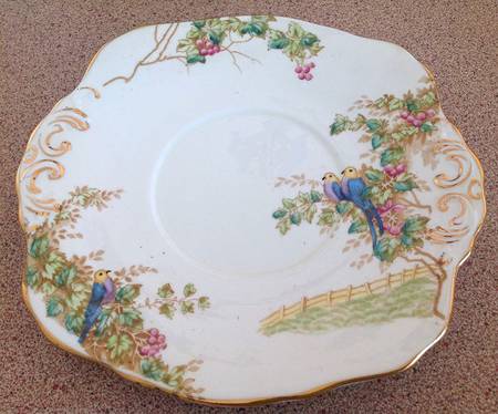 2491 Handled Cake Plate