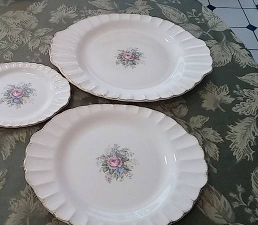 Rosalie by Sebring Pottery