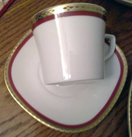 SCG148 Flat Cup & Saucer Set