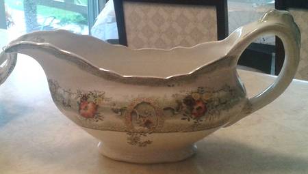 Clive-Green Multicolor Gravy Boat