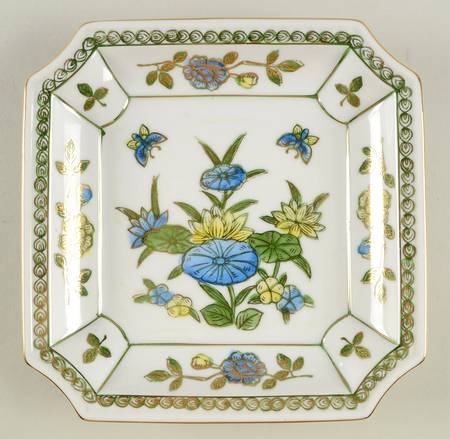 8996 8" Square Tray