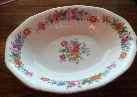 S1V12 9" Oval Vegetable Bowl