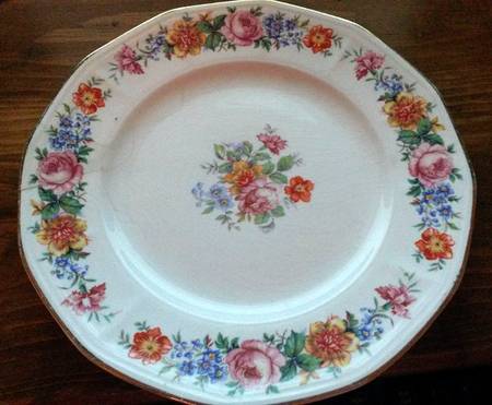 S1V12 Luncheon Plate