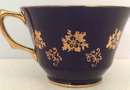 SPE30 Footed Cup
