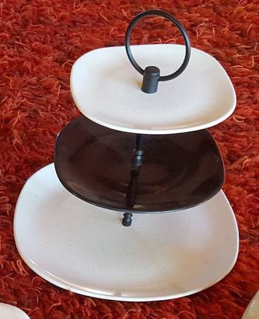 Day and Night 3-Tiered Serving Tray (DP, SP, BB)