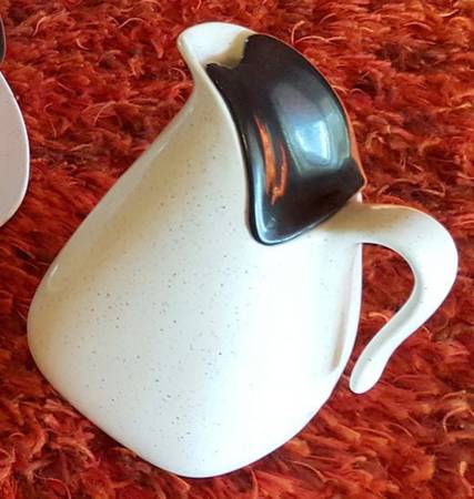 Day and Night Pitcher & Lid