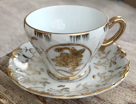 SER13 Flat Cup & Saucer Set