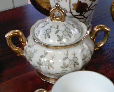 SER13 Sugar Bowl & Lid