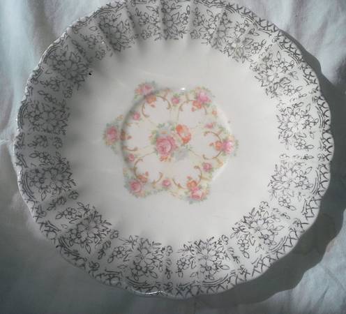 Toledo Gold Saucer