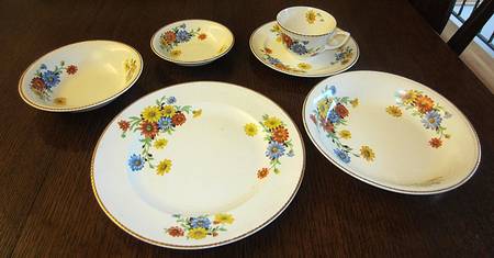 New Era by Sebring Pottery