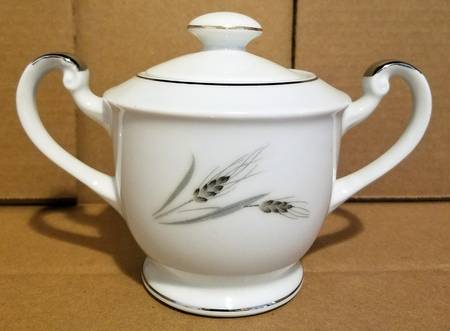 Sek4 Sugar Bowl & Lid