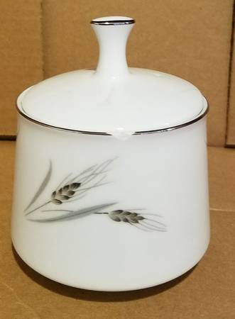 Sek4 Sugar Bowl & Lid