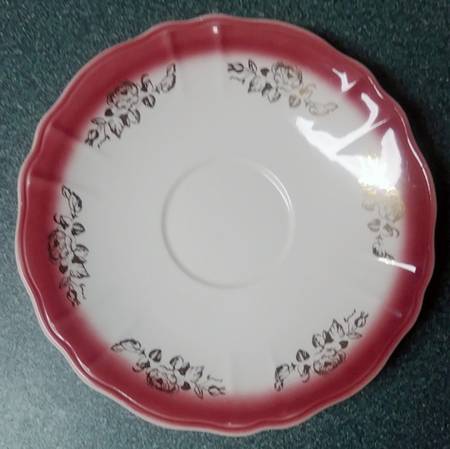 S1L3 Saucer