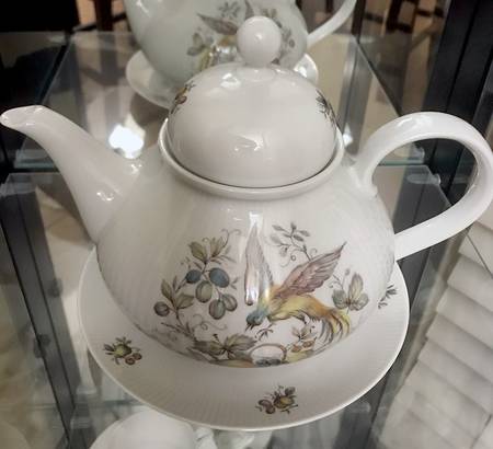 SLT531 Teapot & Lid