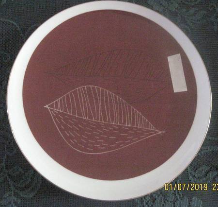 109046-1 Dinner Plate