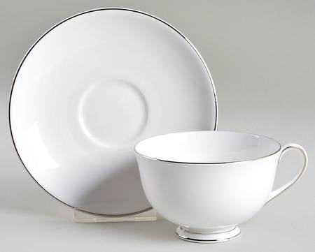 SCO60 Footed Cup & Saucer Set