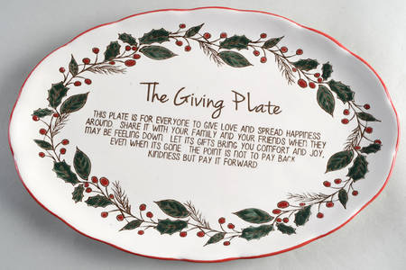 S1E4 14" Oval Serving Platter by Spectrum
