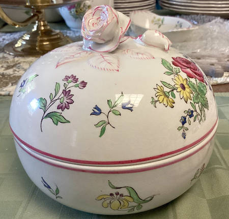 Marlborough Candy Box & Lid