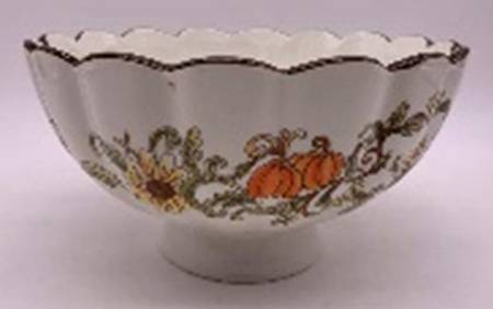 Farmington Home 8" Scalloped Bowl