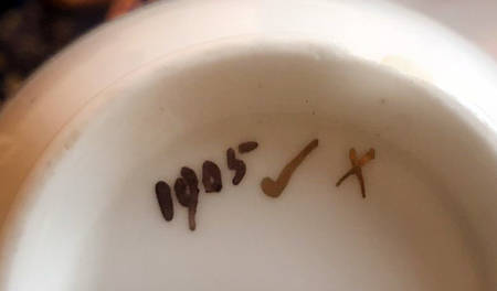 1905 Footed Cup