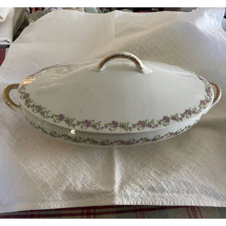 SY1263 Oval Covered Vegetable