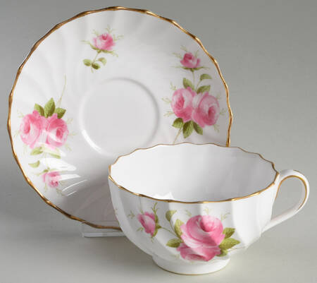 SP743 Oversized Cup & Saucer Set by Spode