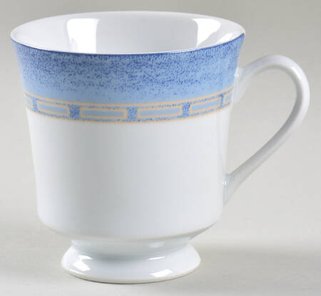 SHM32 Footed Cup