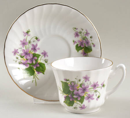 SUT87 Flat Cup & Saucer Set