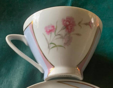 Rosalia Footed Cup
