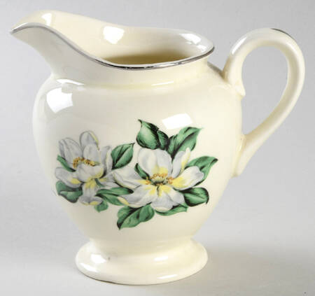 STB458 Creamer