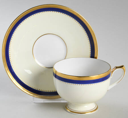 Footed Cup & Saucer Set
