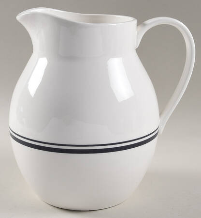 Le Marais Black 96 Oz Pitcher by Sur La Table