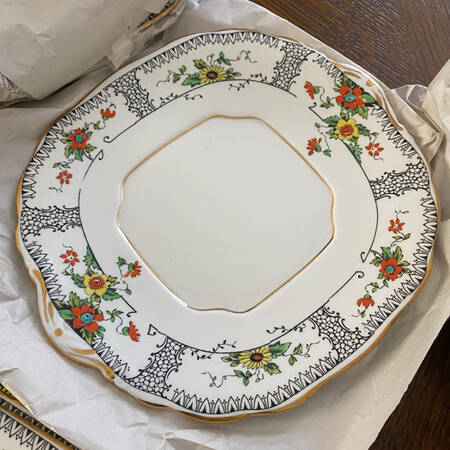 Argyle Square Handled Cake Plate