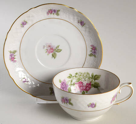 SCH828 Flat Cup & Saucer Set