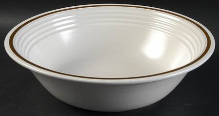 Chestnut 9" Round Vegetable Bowl