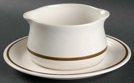 Chestnut Gravy Boat & Underplate