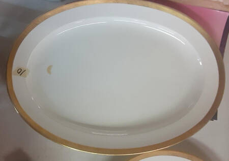 H1032 21" Oval Serving Platter