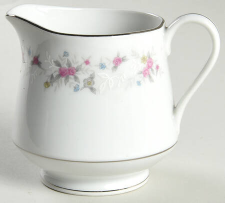 Minirose Creamer