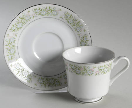 Footed Cup & Saucer Set