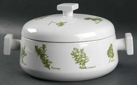 Herb Garden 2 Qt Round Covered Casserole