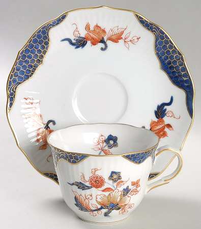 Royal Dahlia Flat Cup & Saucer Set by Taste Setter