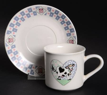 Buttermilk Flat Cup & Saucer Set