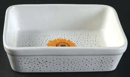 Sunny (Light Or Dark Yellow Flowers) 6" Rectangular Baker