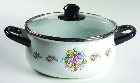 Victoria 3 Quart Metal Covered Casserole