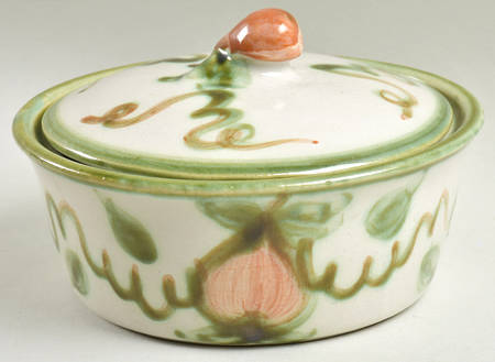 Harvest 2 Qt Round Covered Casserole